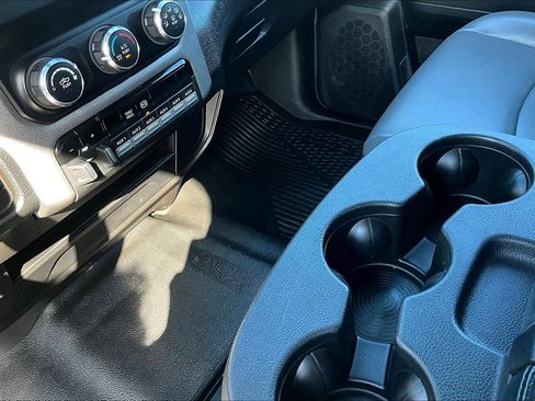 Used 2020 RAM 5500 Tradesman w/ Max Tow Package image 14