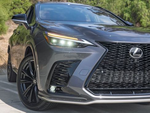 New 2026 Lexus NX 450h+ F Sport AWD/4WD image 5