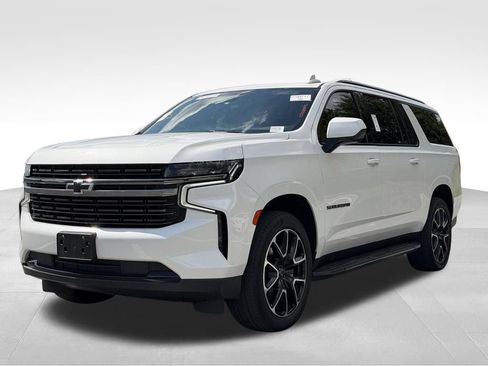Used 2021 Chevrolet Suburban RST AWD/4WD image 3