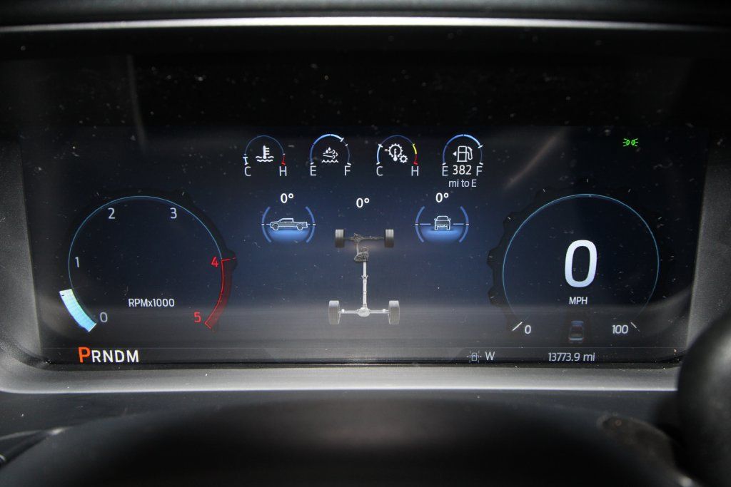 Used 2025 Ford F350 Platinum AWD/4WD image 12