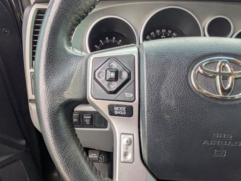 Used 2016 Toyota Sequoia Limited image 19