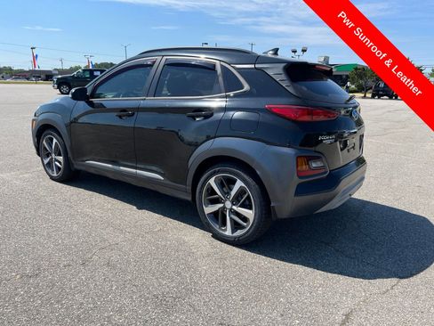 Used 2021 Hyundai Kona Limited FWD image 3