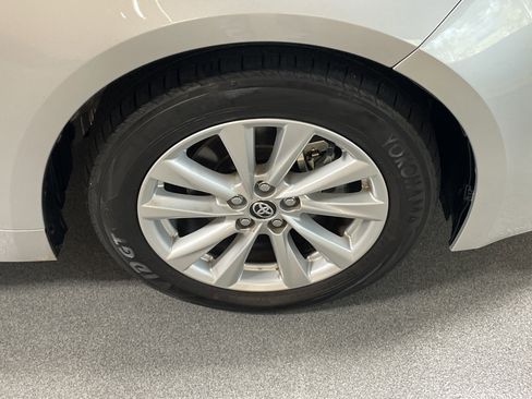 Certified 2025 Toyota Corolla SE image 13