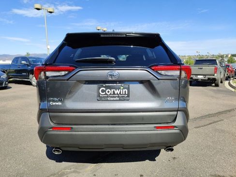 Used 2025 Toyota RAV4 XLE image 8