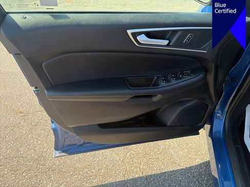Used 2024 Ford Edge SEL AWD/4WD image 9