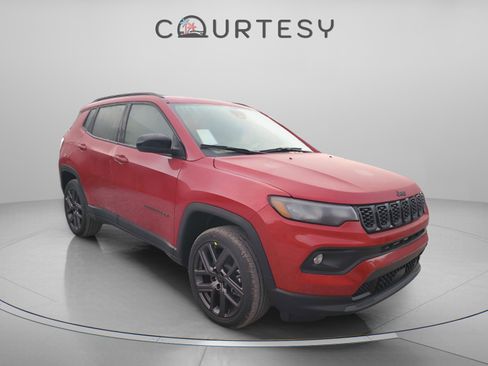 New 2026 Jeep Compass Latitude AWD/4WD image 4