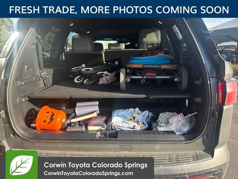 Used 2025 Toyota Sequoia Limited AWD/4WD image 8