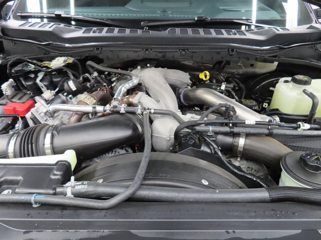 Used 2026 Ford F250 Platinum AWD/4WD image 39
