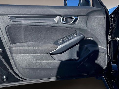 Used 2025 Honda Civic Sport image 17