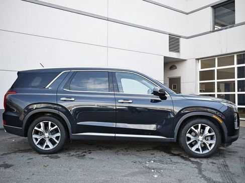 Used 2020 Hyundai Palisade SEL w/ Convenience Package image 4