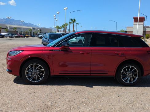 Used 2022 Lincoln Corsair Grand Touring AWD/4WD image 6