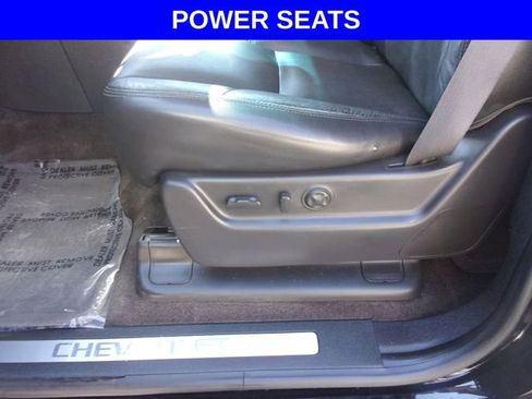 Used 2013 Chevrolet Tahoe LTZ image 6