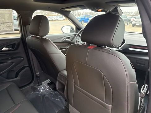 New 2026 Chevrolet Trax RS w/ Sunroof Package image 43