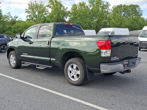 Used 2013 Toyota Tundra 4x4 Double Cab w/ SR5 Pkg image 7