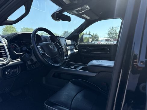Used 2022 RAM 2500 Laramie w/ Night Edition AWD/4WD image 9