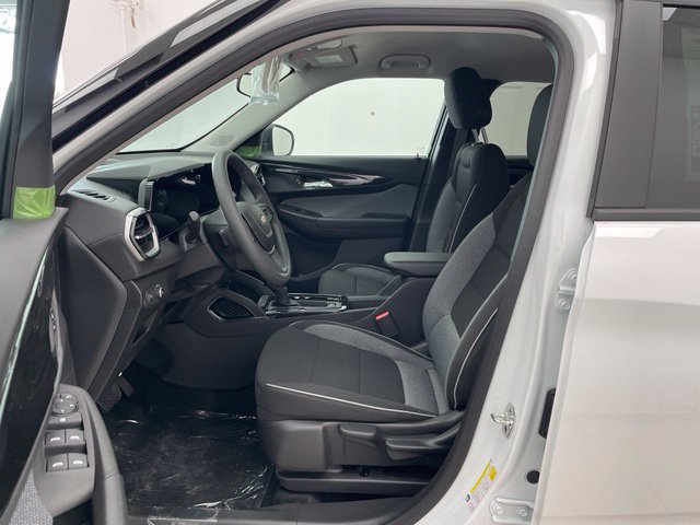 New 2026 Chevrolet TrailBlazer LS w/ LS Convenience Package AWD/4WD image 8
