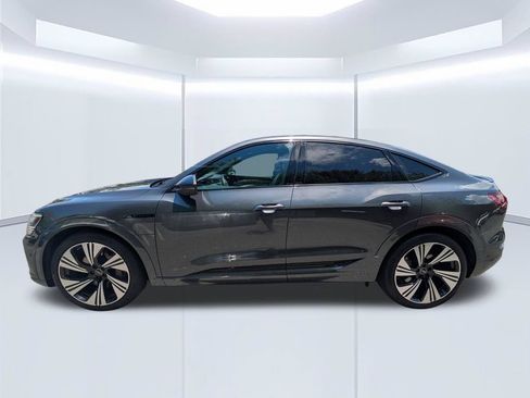 Used 2024 Audi Q8 e-tron Prestige w/ Prestige Package AWD/4WD image 6