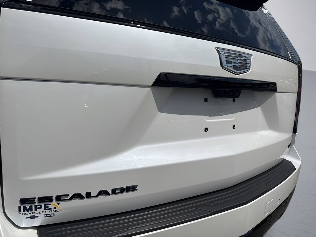 Used 2025 Cadillac Escalade ESV Sport Platinum AWD/4WD image 38