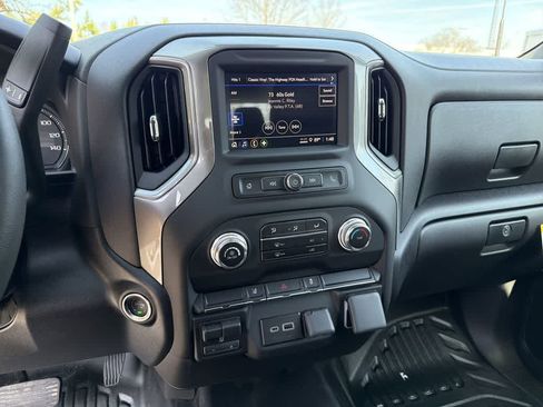 New 2026 GMC Sierra 2500 Pro w/ Convenience Package AWD/4WD image 27