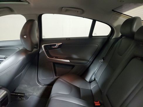 Used 2017 Volvo S60 T5 Inscription w/ Technology Package image 11