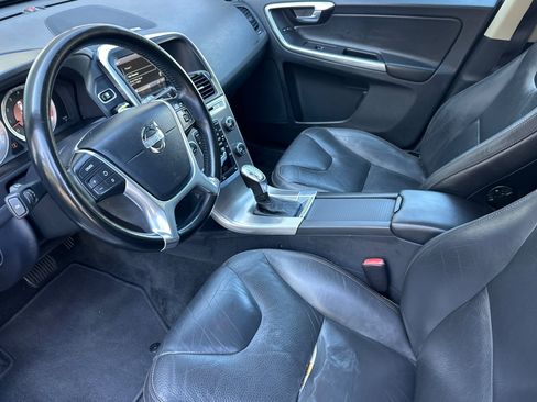 Used 2013 Volvo XC60 T6 Platinum Sport Utility 4D AWD/4WD image 10