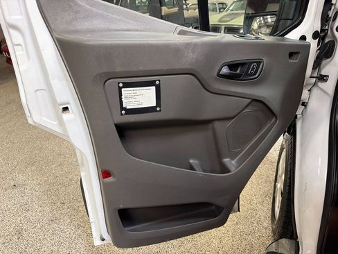 Used 2020 Ford Transit 250 Low Roof w/ Exterior Upgrade Package RWD image 28