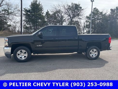 Used 2017 Chevrolet Silverado 1500 LT w/ LT Eassist Package image 4