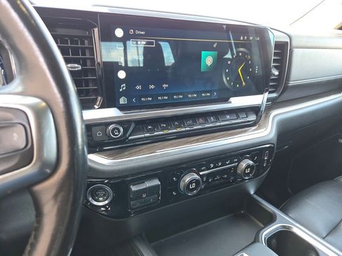 Used 2022 Chevrolet Silverado 1500 RST w/ Redline Edition image 14