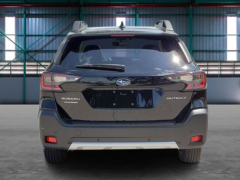 Used 2025 Subaru Outback Limited AWD/4WD image 4