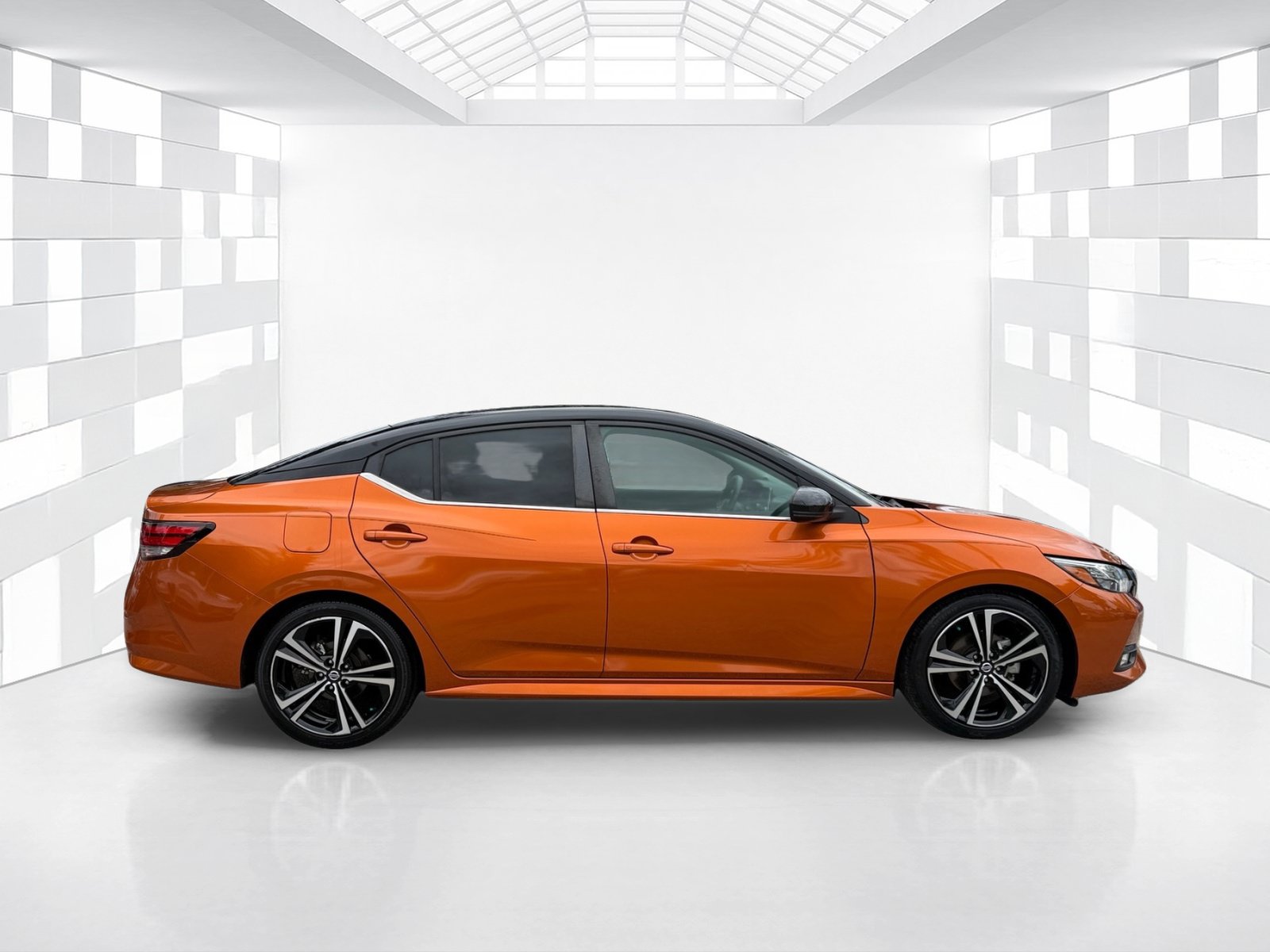 Used 2022 Nissan Sentra SR FWD image 8