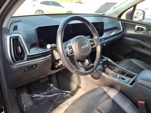 Used 2024 Kia Sorento S FWD image 22