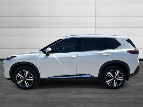 Used 2023 Nissan Rogue SL image 5