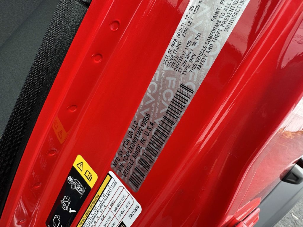 Used 2026 Jeep Wrangler Unlimited Sport AWD/4WD image 34