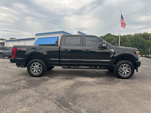 Used 2022 Ford F250 Lariat AWD/4WD image 2