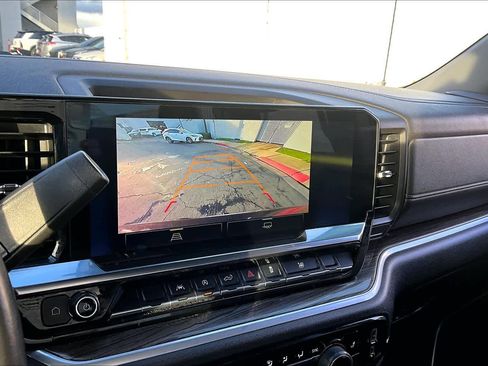 Used 2022 Chevrolet Silverado 1500 LT image 26