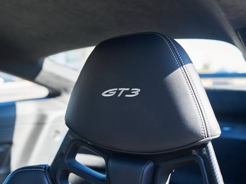 Used 2022 Porsche 911 GT3 image 36
