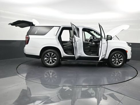 Used 2022 Chevrolet Tahoe LT w/ Luxury Package image 33