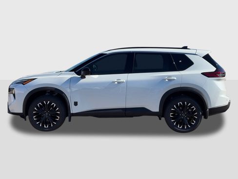 New 2026 Nissan Rogue SV image 2