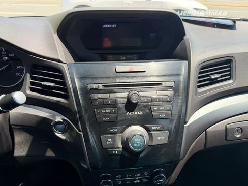 Used 2014 Acura ILX FWD image 22