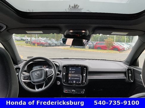 Used 2020 Volvo XC40 T5 R-Design AWD/4WD image 44