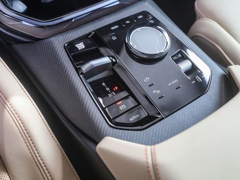 New 2026 BMW X3 xDrive30i AWD/4WD image 16