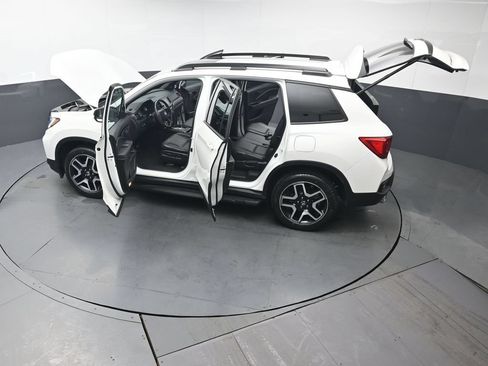 Certified 2022 Honda Passport Elite image 49