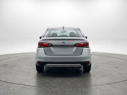 Used 2025 Nissan Versa SV FWD image 7