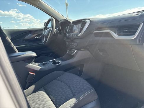 Certified 2024 GMC Terrain SLE AWD/4WD image 32