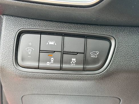Used 2019 Hyundai Santa Fe Limited FWD image 21