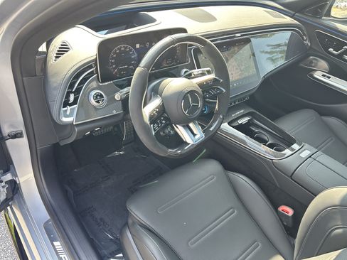 New 2026 Mercedes-Benz E 53 AMG e 4MATIC Sedan image 19