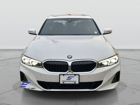 Used 2024 BMW 330i xDrive Sedan w/ Premium Package AWD/4WD image 2