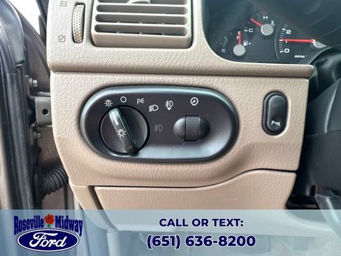Used 2003 Ford Explorer XLT AWD/4WD image 22