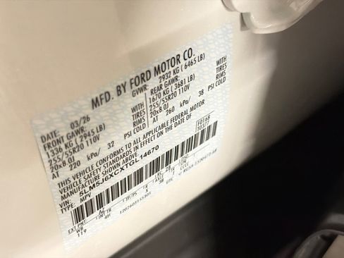 New 2026 Lincoln Aviator AWD image 37