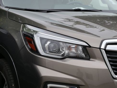 Used 2019 Subaru Forester Touring w/ Popular Package #3 AWD/4WD image 2